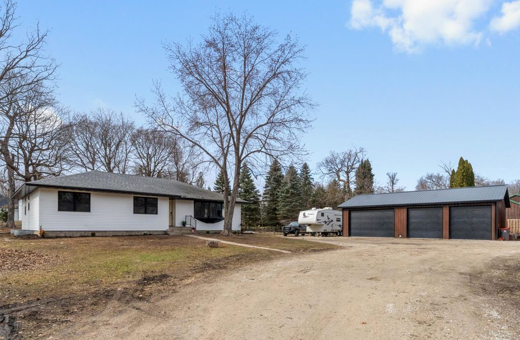 Photo of 4978 County Road 42 NE, Alexandria, MN 56308 (MLS # 7044299)