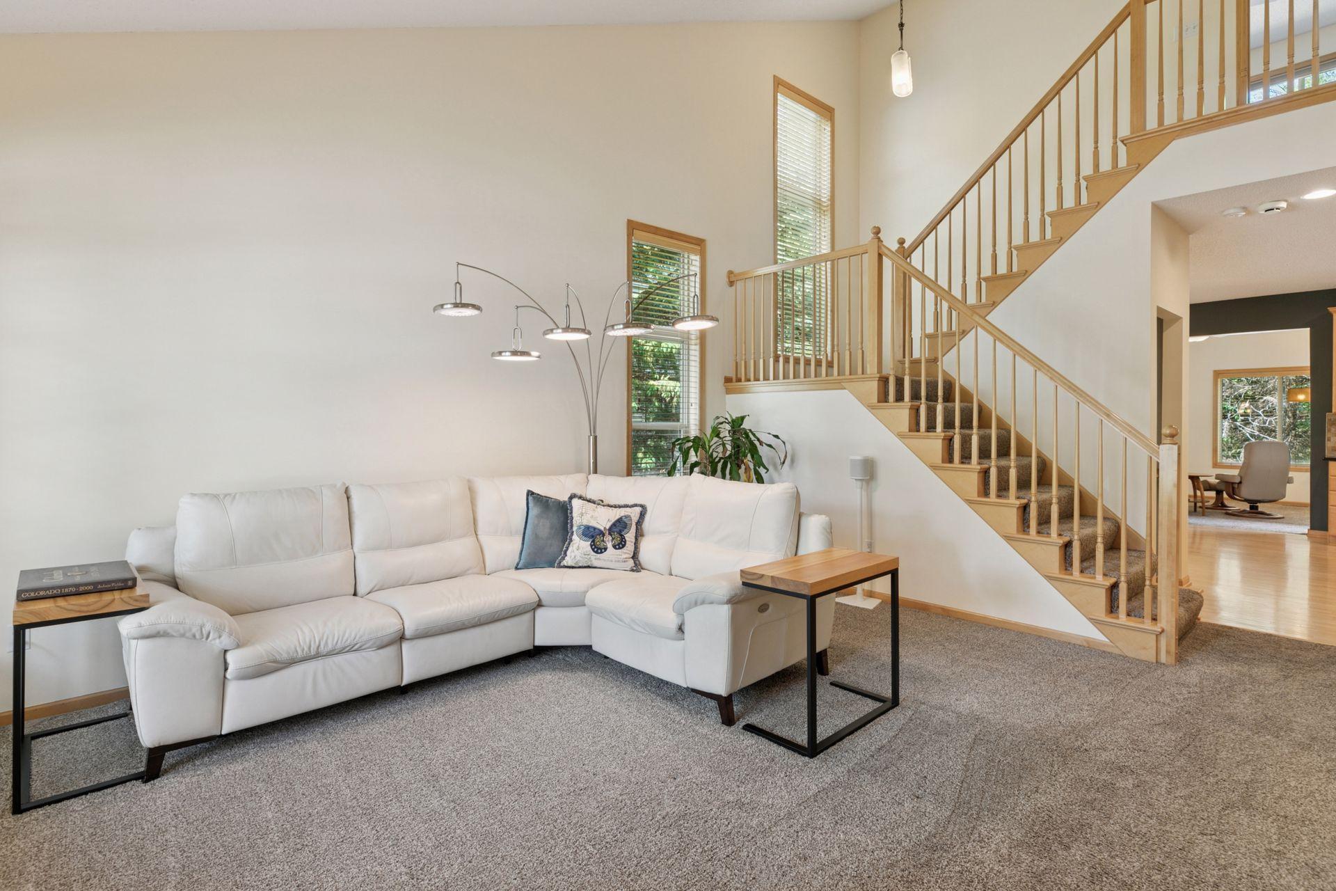 9682 Belmont Lane
