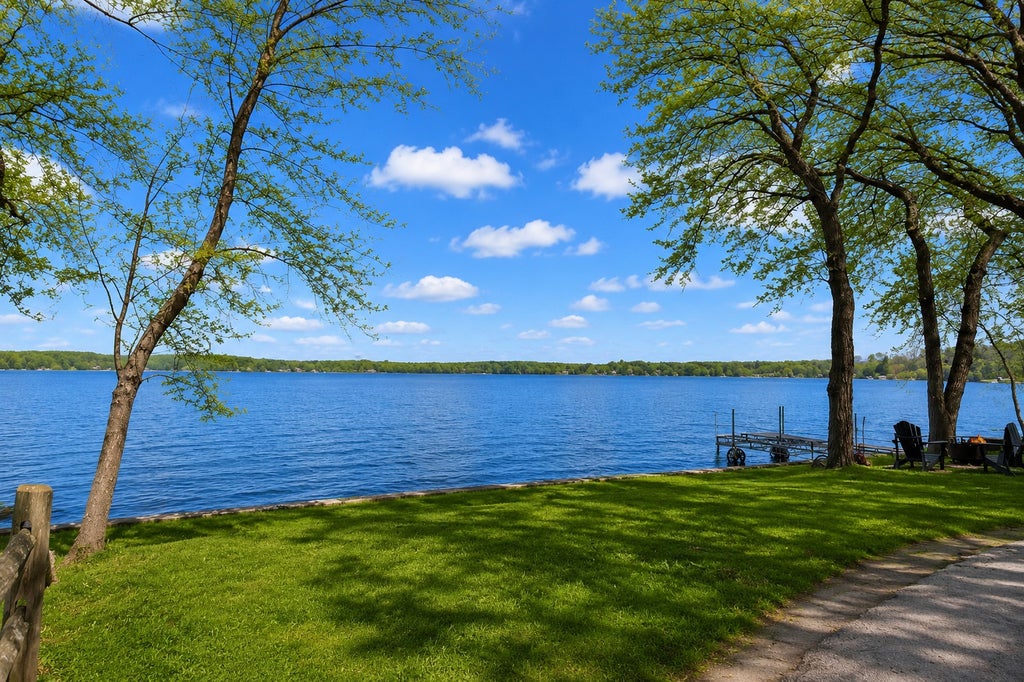 Photo of 7277 100th Avenue SE, Clear Lake, MN 55319 (MLS # 7115566)