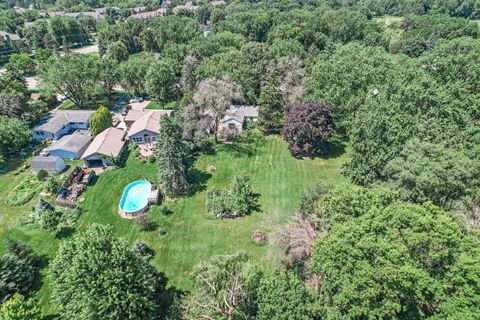 4120 Victoria Street N Shoreview MN 55126