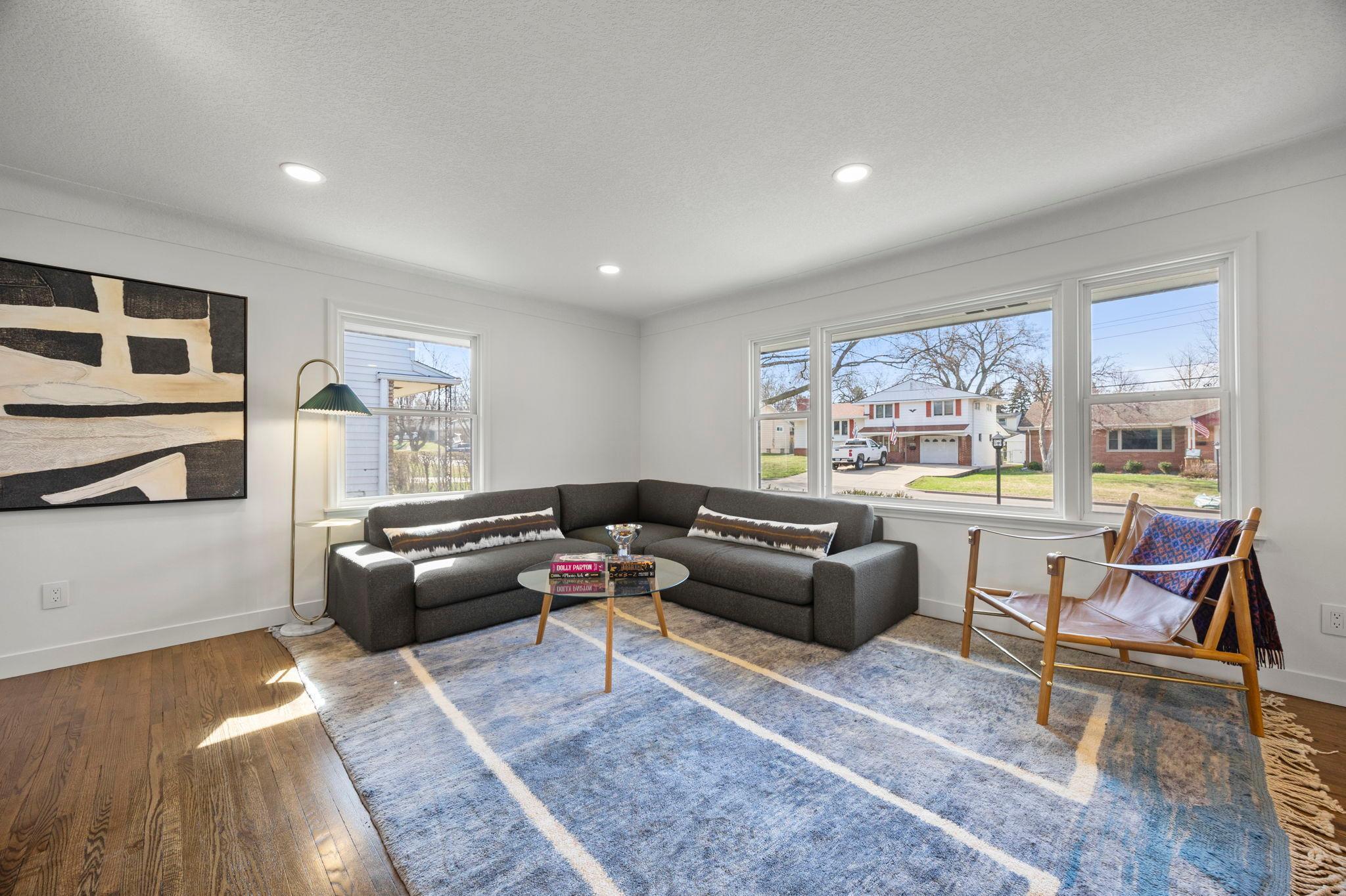 2809 Townview Avenue NE