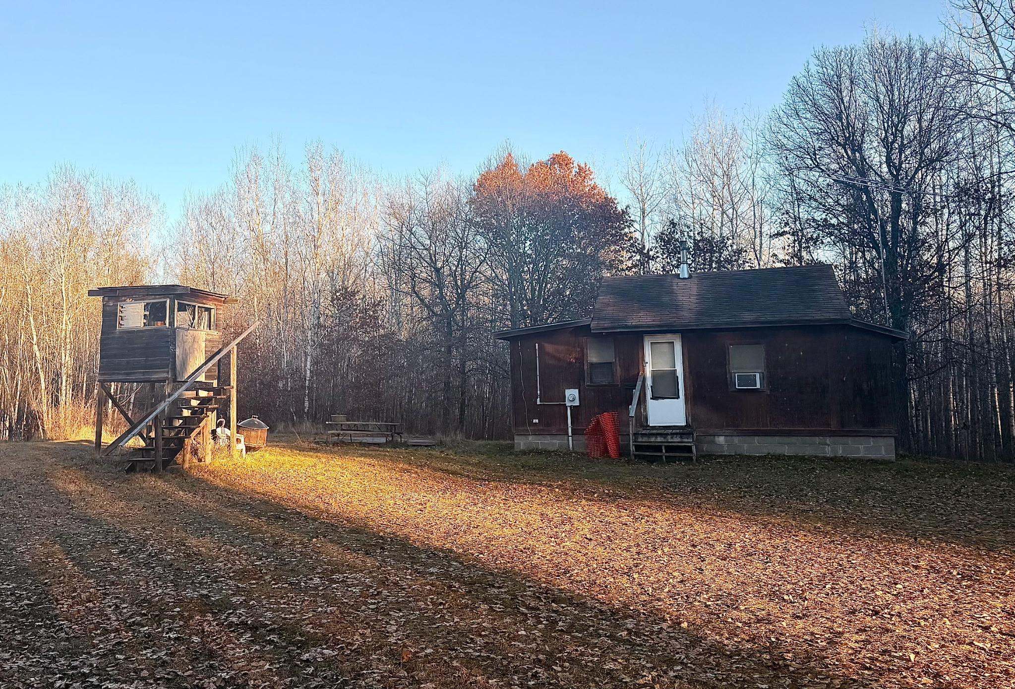 1287 Trinity Pines Lane NW