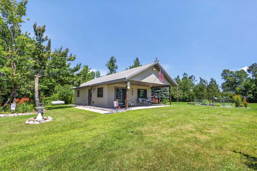 Photo of 12502 Van Horn Road, Floodwood, MN 55736 (MLS # 7122061)