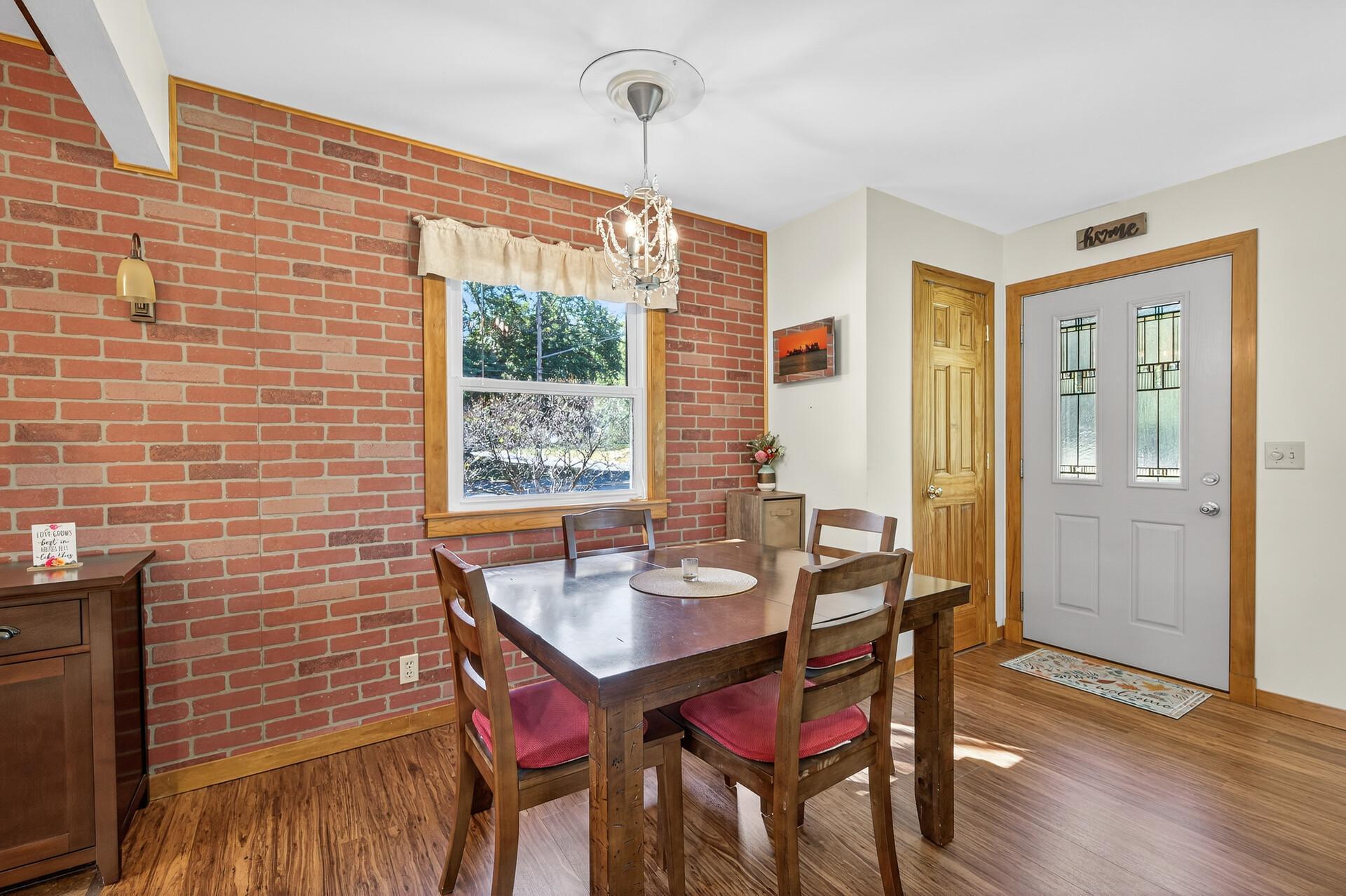 8549 Russell Avenue S