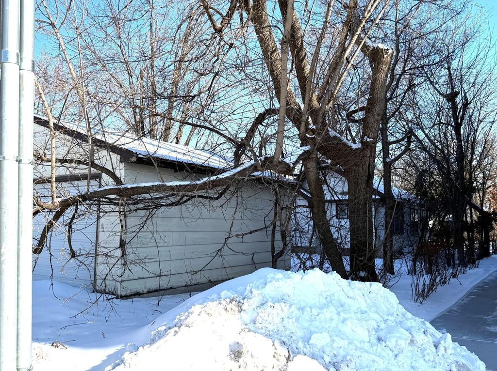 Photo of 4540 46th Avenue S, Minneapolis, MN 55406 (MLS # 6821304)