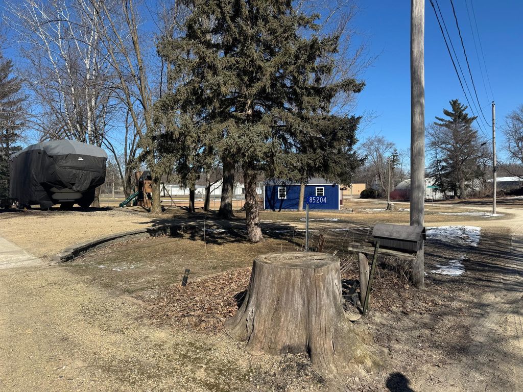 Photo of 85204 Ballpark Road, Hollandale, MN 56045 (MLS # 7026383)