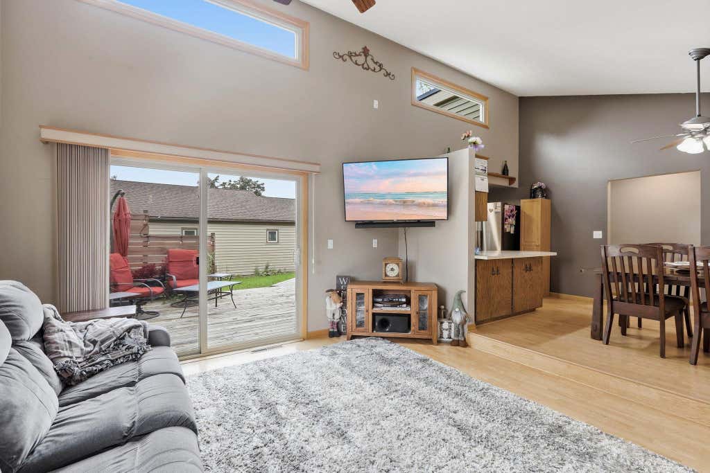 Photo of 1107 Abbott Avenue N, Glencoe, MN 55336 (MLS # 7128156)