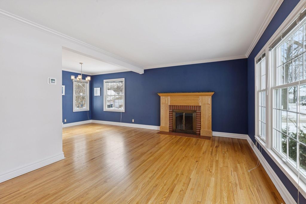 Photo of 3700 Thomas Avenue N, Minneapolis, MN 55412 (MLS # 7016032)