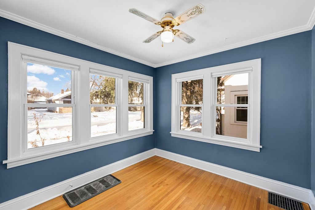 Photo of 4130 Russell Avenue N, Minneapolis, MN 55412 (MLS # 6822417)