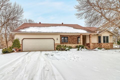 4562 50th Street S Moorhead MN 56560