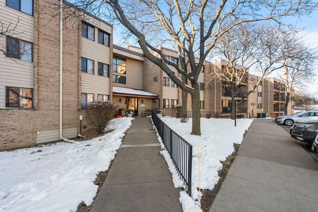 Photo of 1903 Silver Bell Road #313, Eagan, MN 55122 (MLS # 7009879)