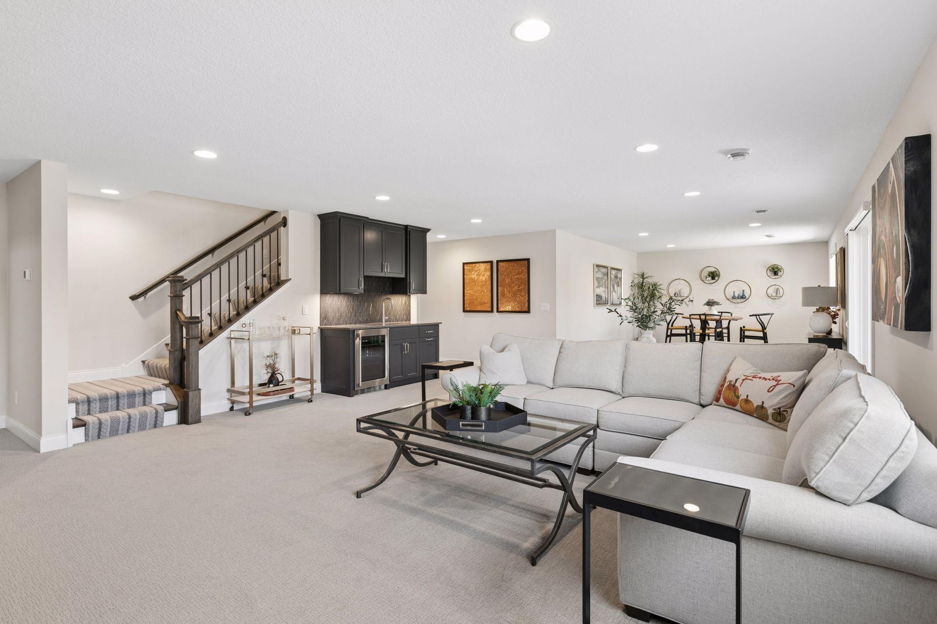 Minneapolis, Minnesota, 55446, United States, 4 Bedrooms Bedrooms, ,3 BathroomsBathrooms,Residential,Active,2025175
