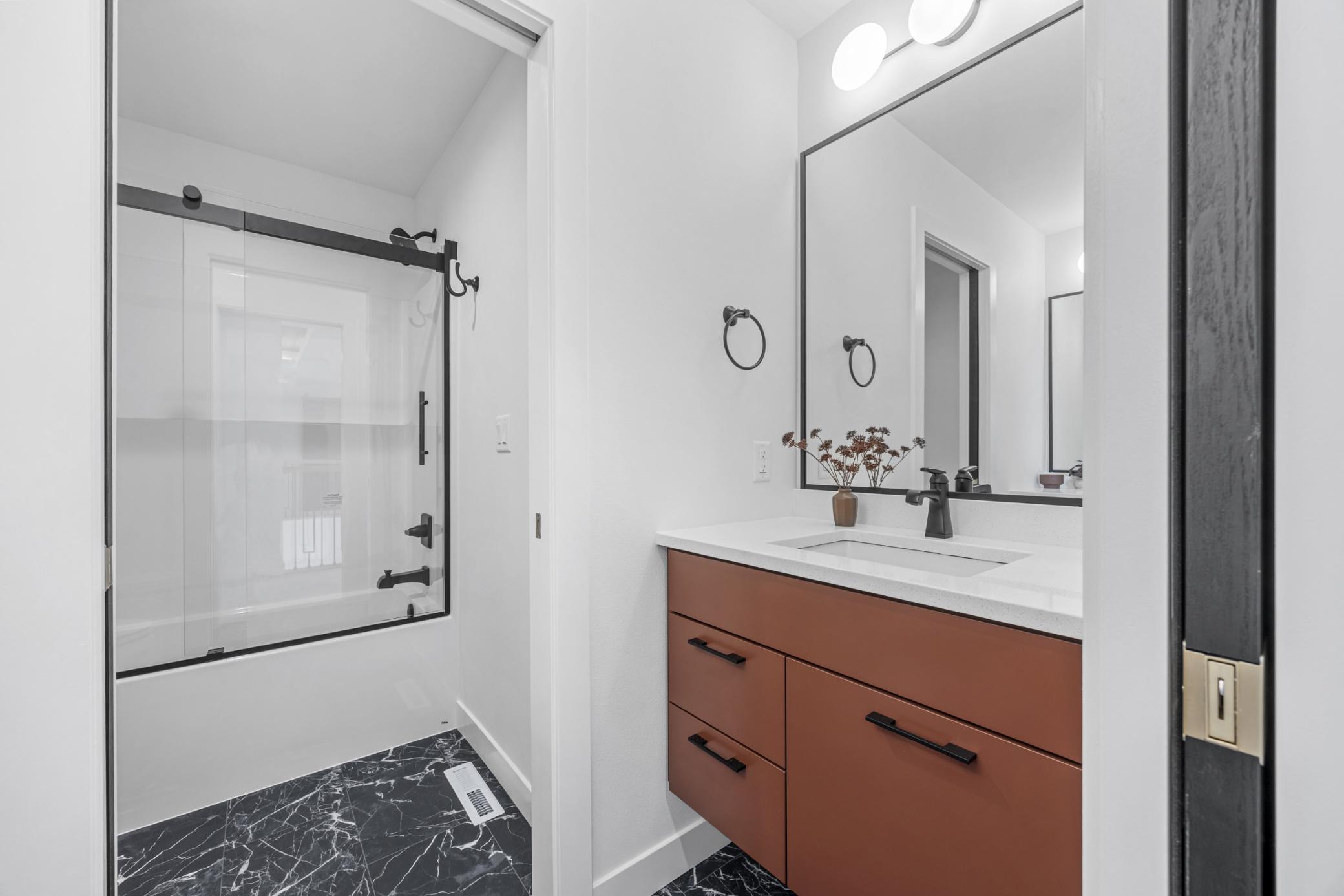 Horace, North Dakota 58047, United States, 5 Bedrooms Bedrooms, ,4 BathroomsBathrooms,Residential,Pending Sale,257165