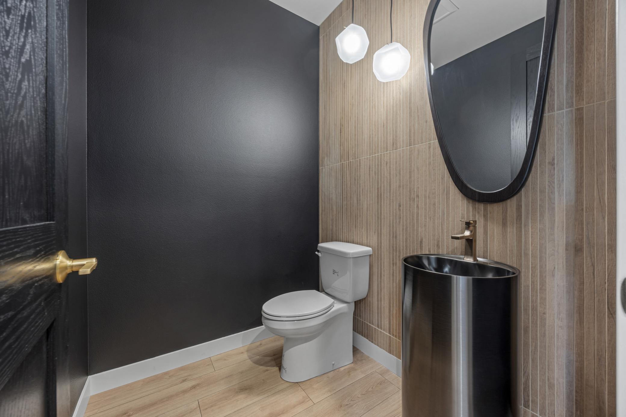 Horace, North Dakota 58047, United States, 5 Bedrooms Bedrooms, ,4 BathroomsBathrooms,Residential,Pending Sale,257165