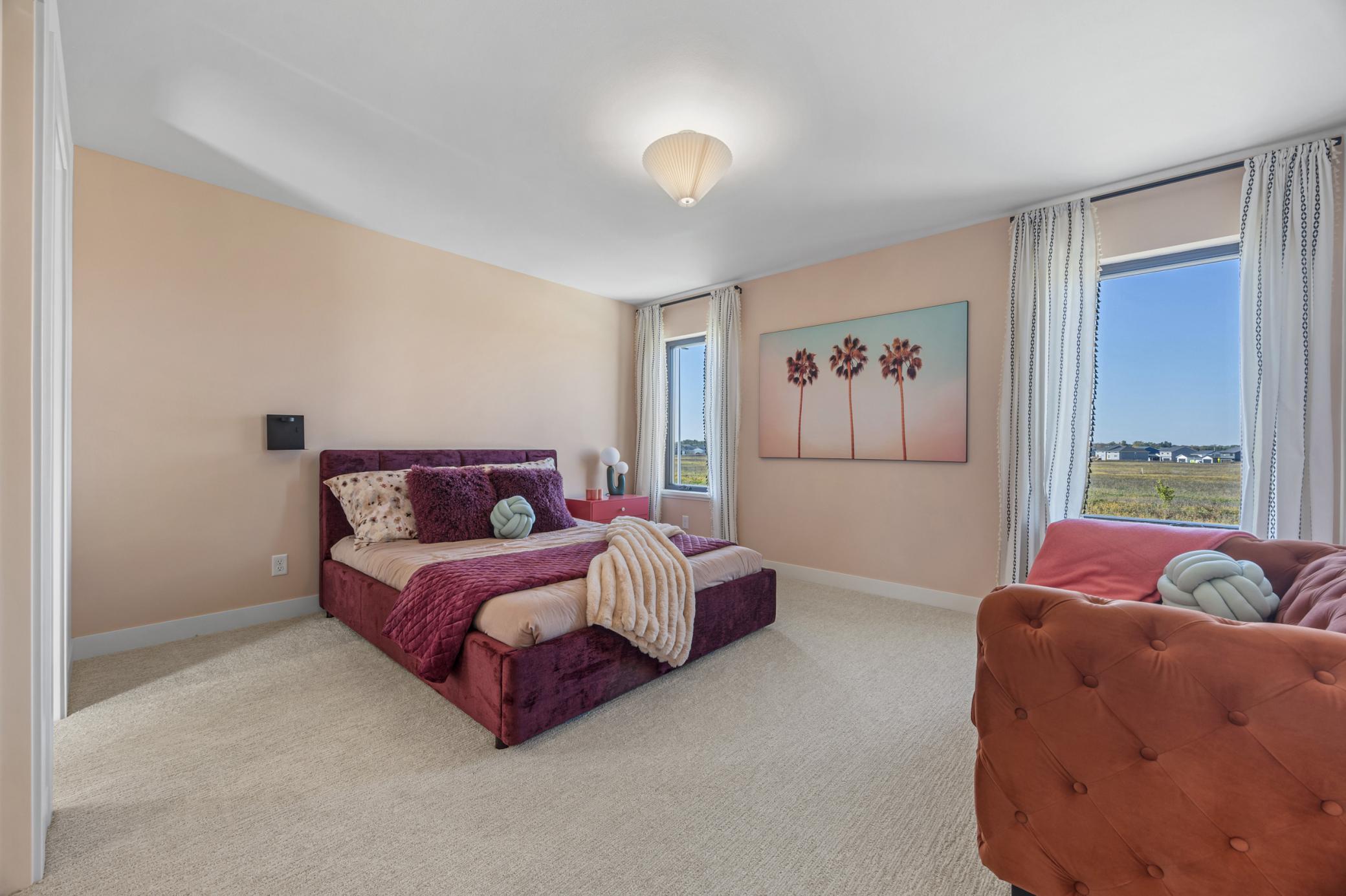 Horace, North Dakota 58047, United States, 5 Bedrooms Bedrooms, ,4 BathroomsBathrooms,Residential,Pending Sale,257165