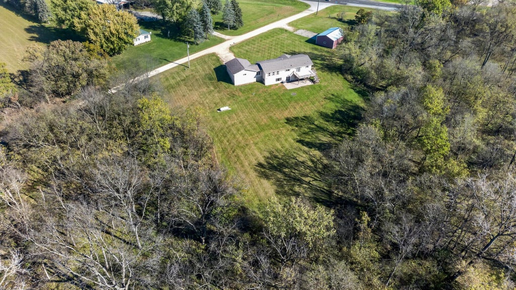Photo of 16291 630th Street, Kellogg, MN 55945 (MLS # 7164567)