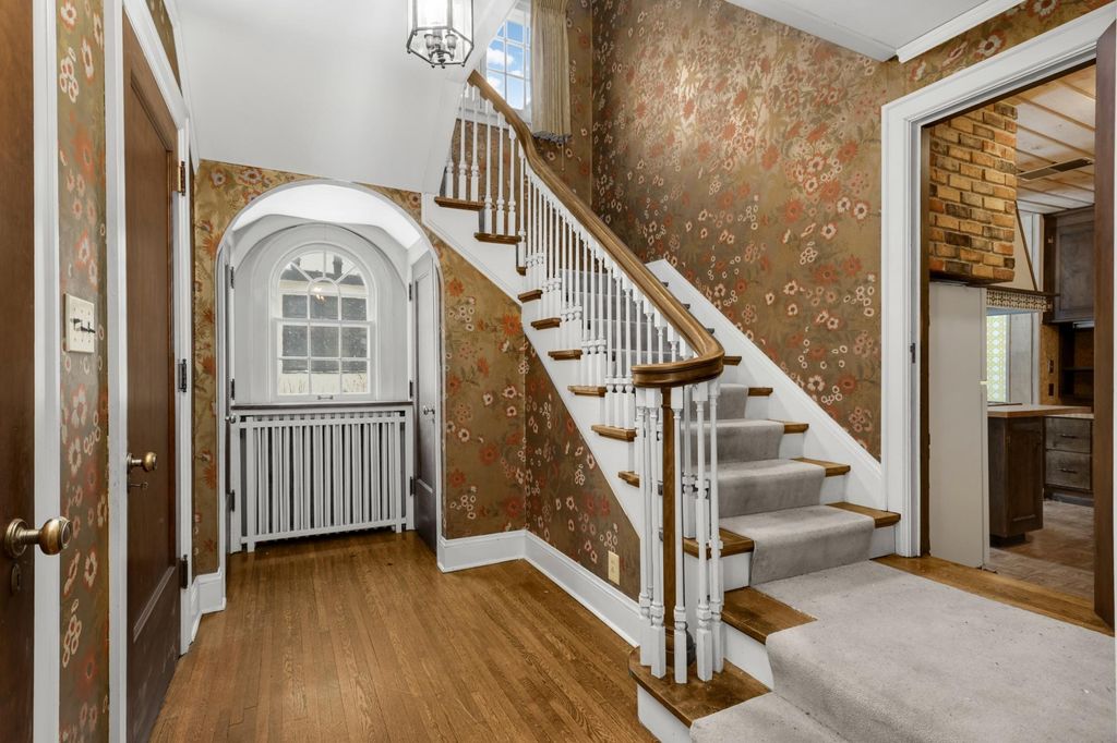 Photo of 4517 Moorland Avenue, Edina, MN 55424 (MLS # 7024298)