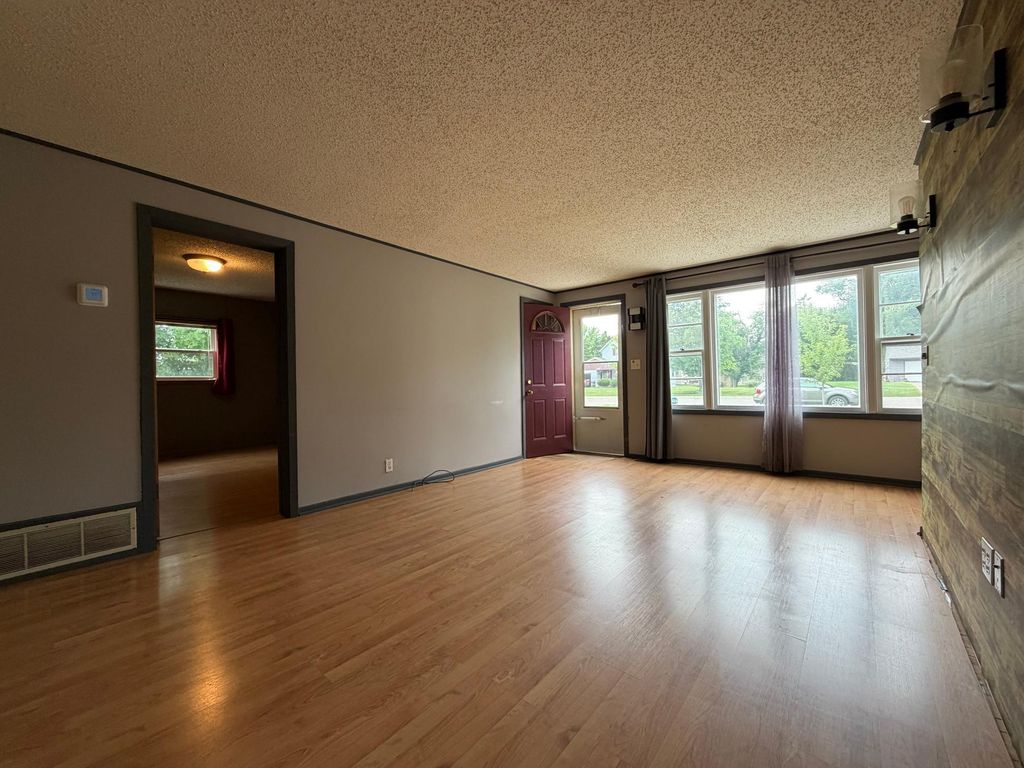 Photo of 318 Grove Street N, Mora, MN 55051 (MLS # 7106056)
