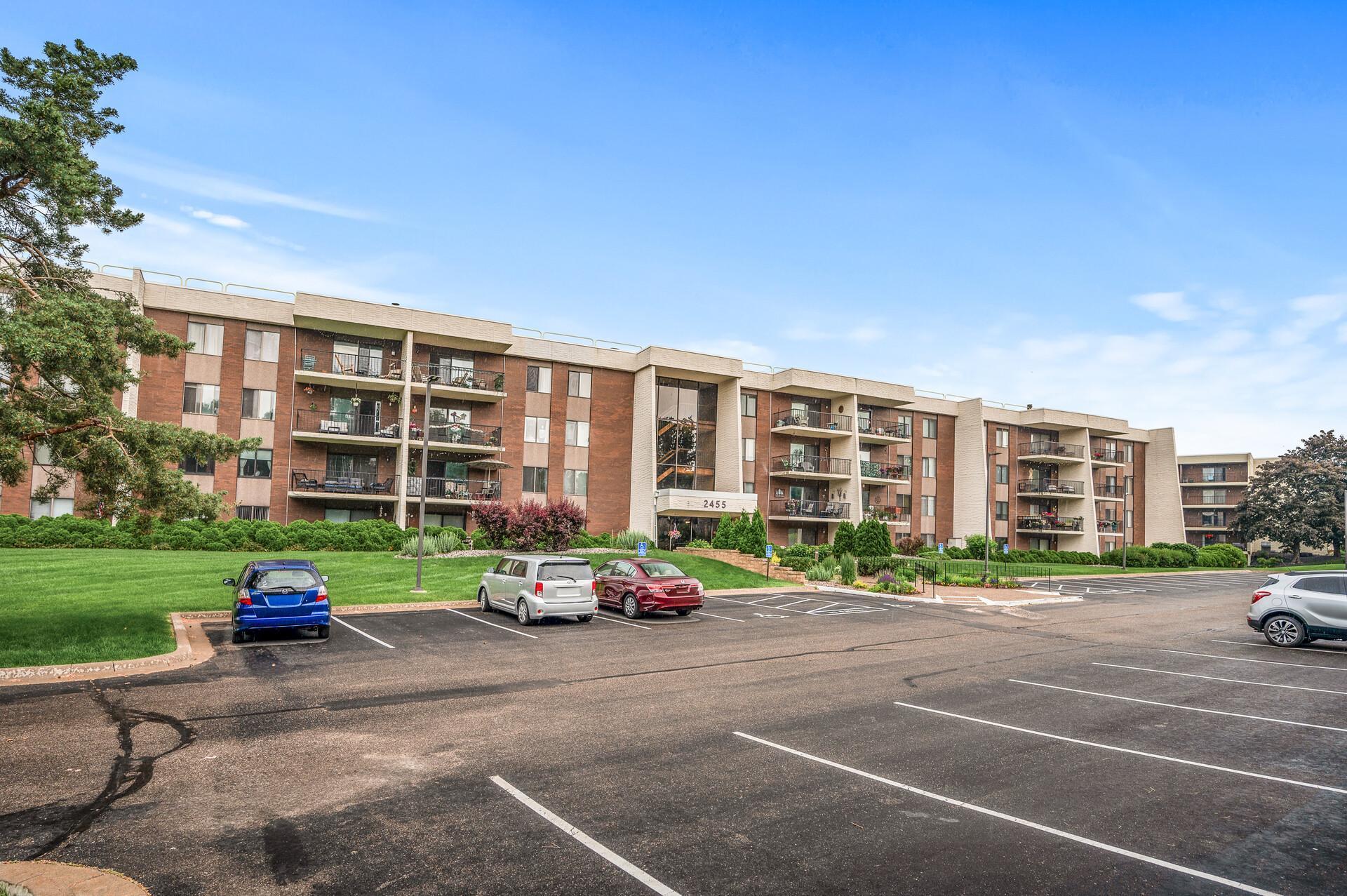 2455 Londin Lane E 216