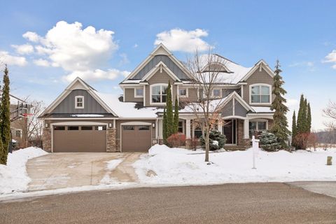 22 Leaf Wing Drive North Oaks MN 55127