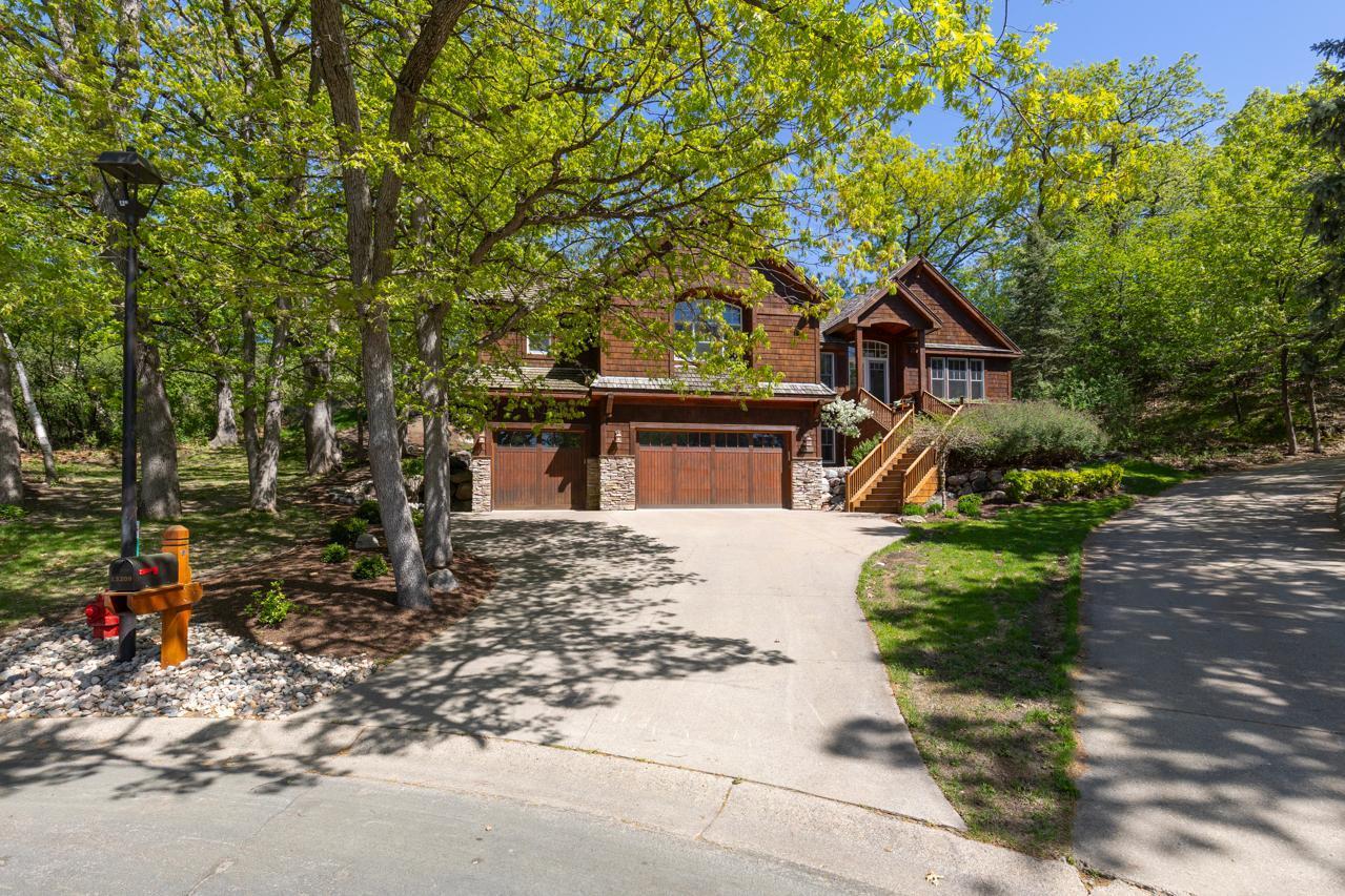 13209 Holasek Lane