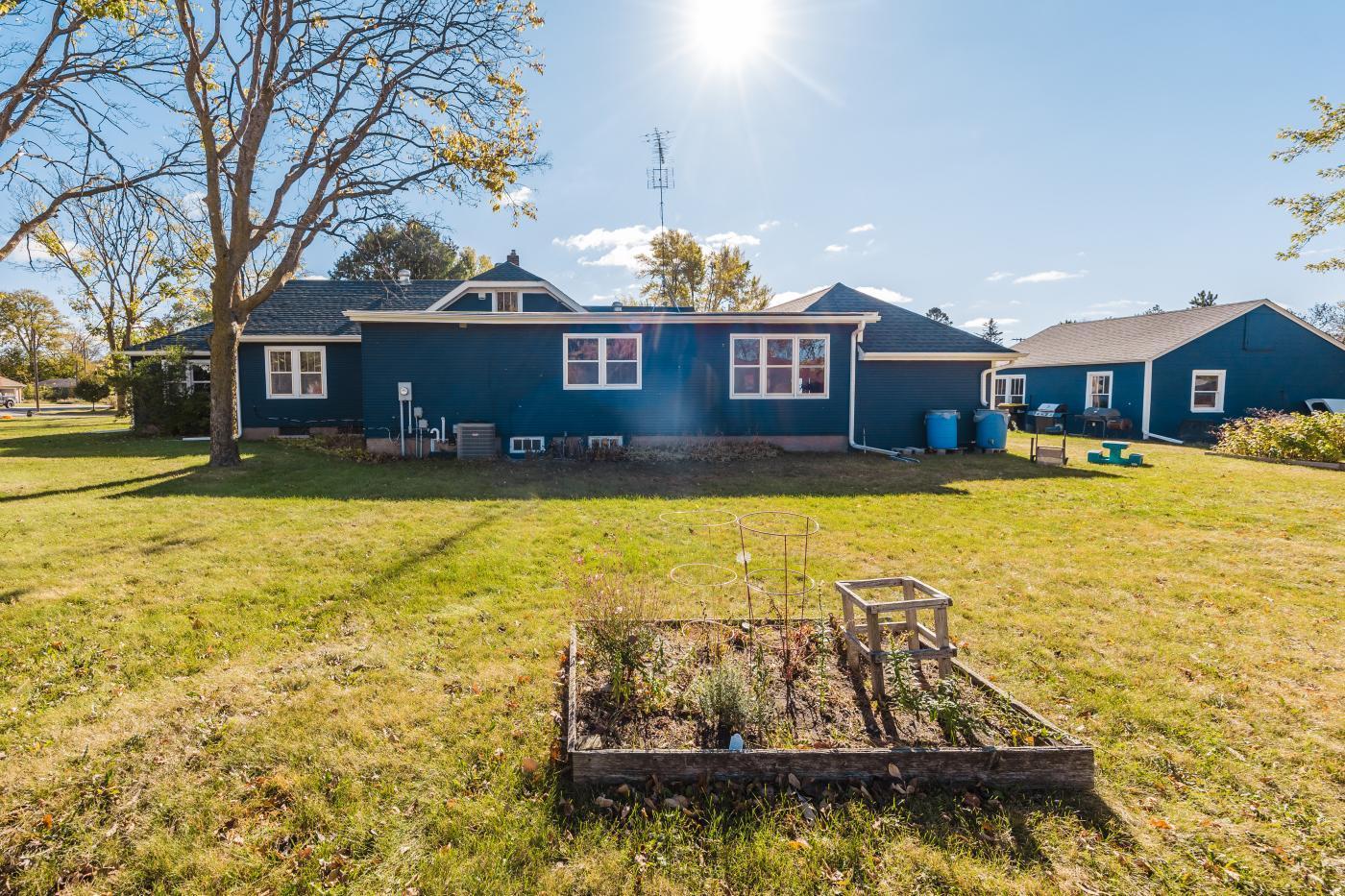 530 3rd Avenue SW