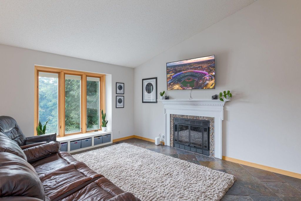 Photo of 2840 Mayflower Avenue, Minnetonka, MN 55305 (MLS # 7102250)