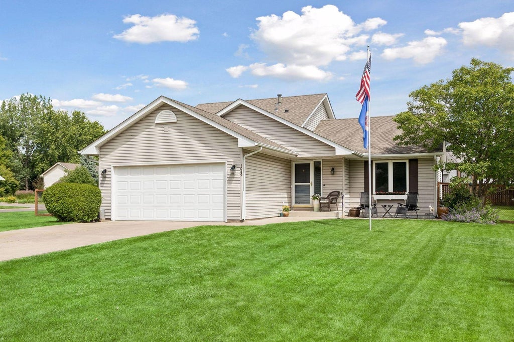 Photo of 1049 Bonnieview Drive, Woodbury, MN 55129 (MLS # 7093018)