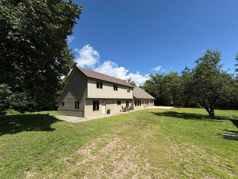 Photo of 3040 300th Avenue, Stanley Twp, MN 56258 (MLS # 6774740)