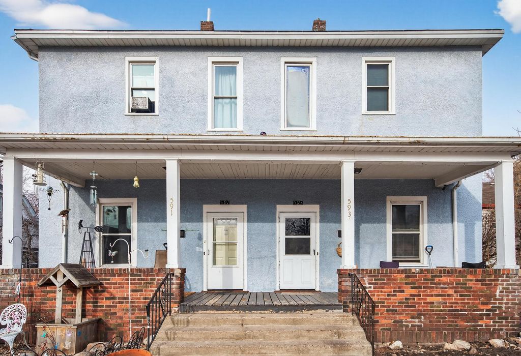 Photo of 591 - 593 Payne Avenue, Saint Paul, MN 55130 (MLS # 7018983)