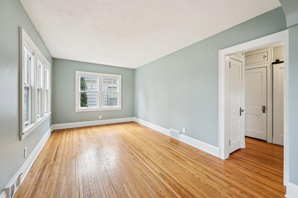 Photo of 2904 Webster Avenue S, Saint Louis Park, MN 55416 (MLS # 7044170)