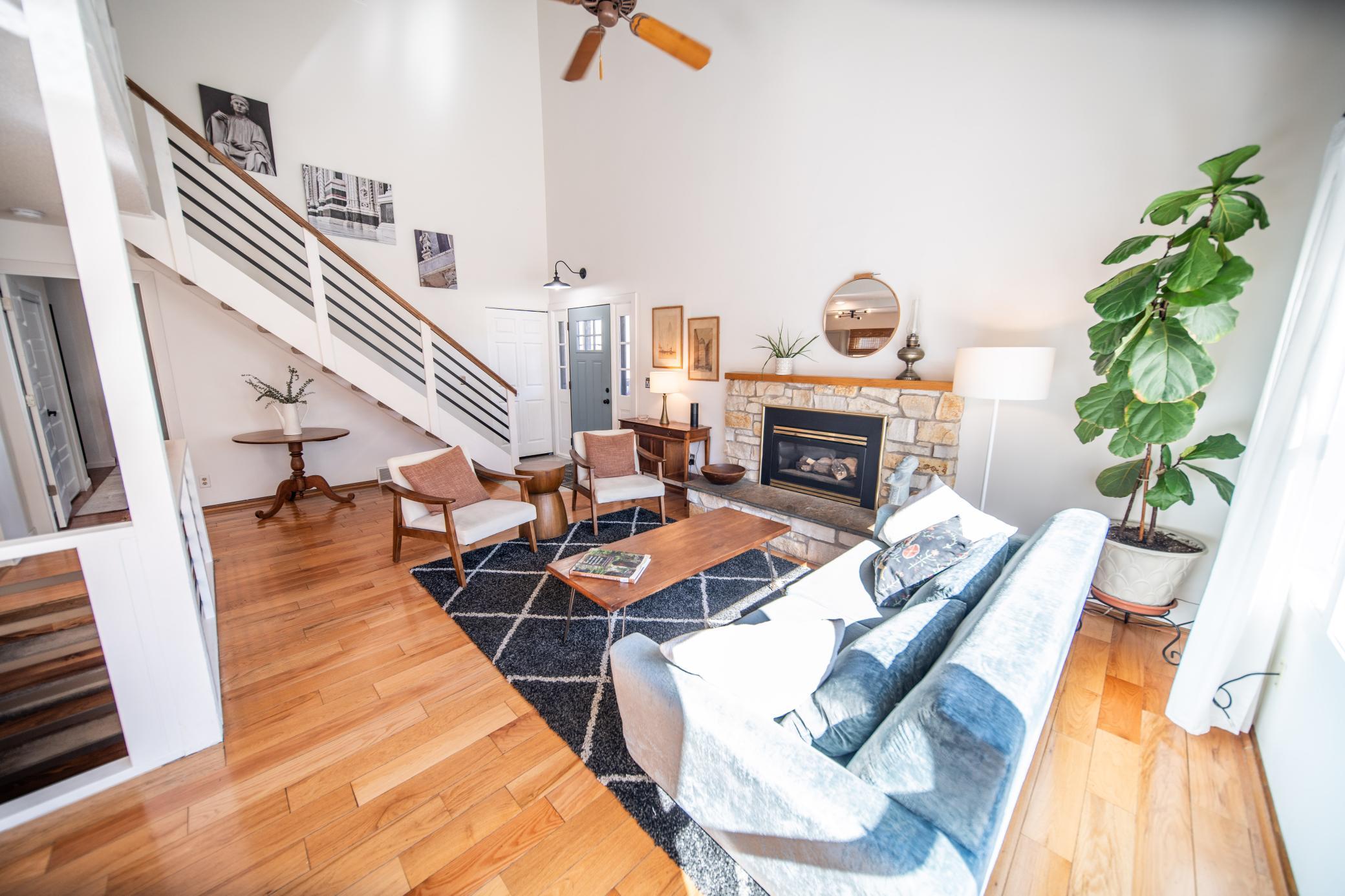 215 Elton Hills Dr NW 26