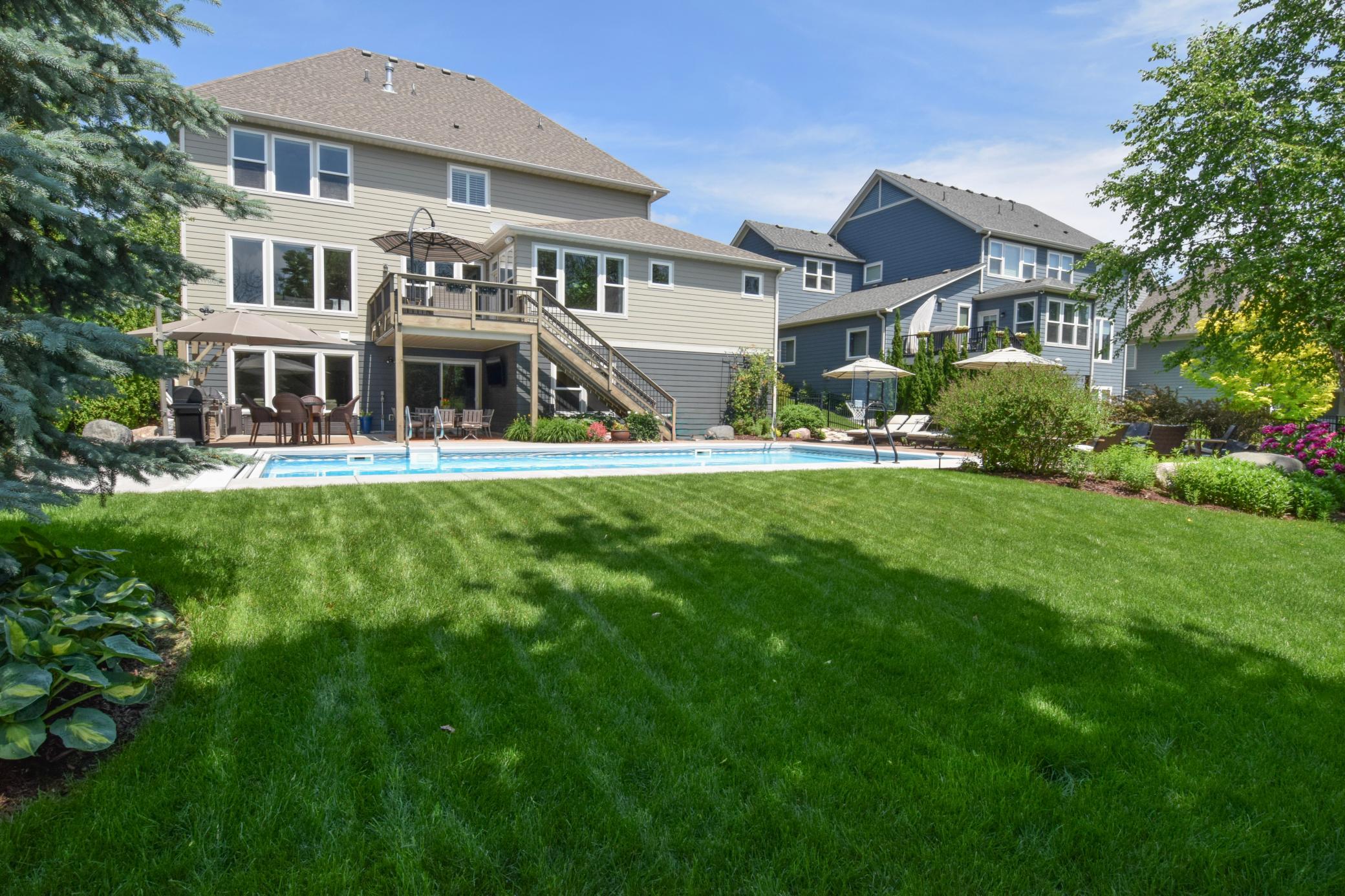 10809 Brookside Trail N