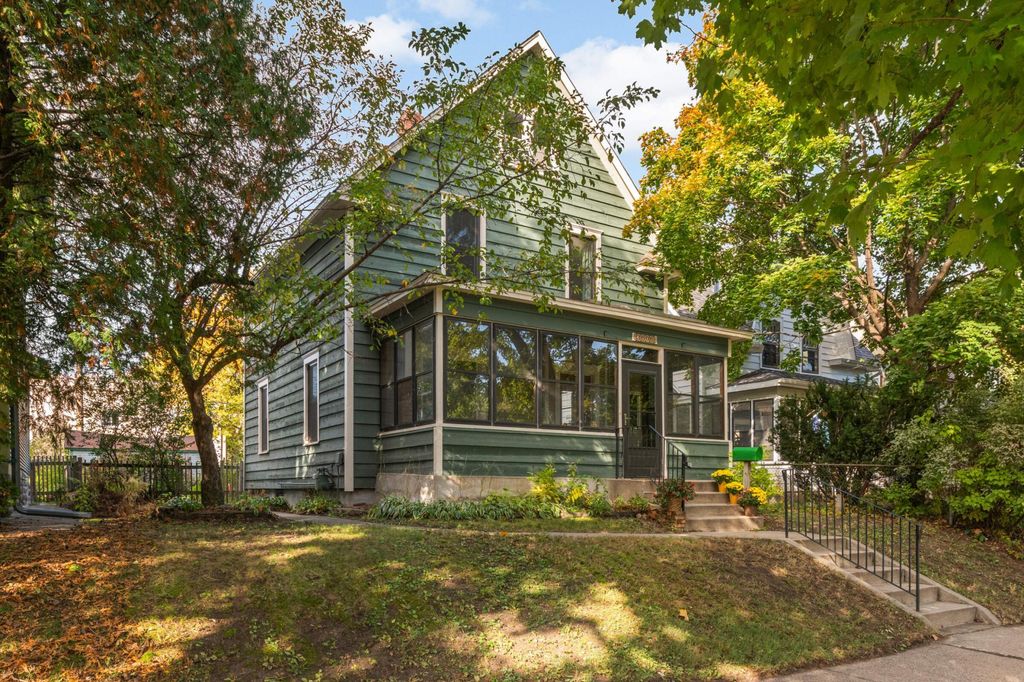 Photo of 3606 Pleasant Avenue, Minneapolis, MN 55409 (MLS # 6740777)