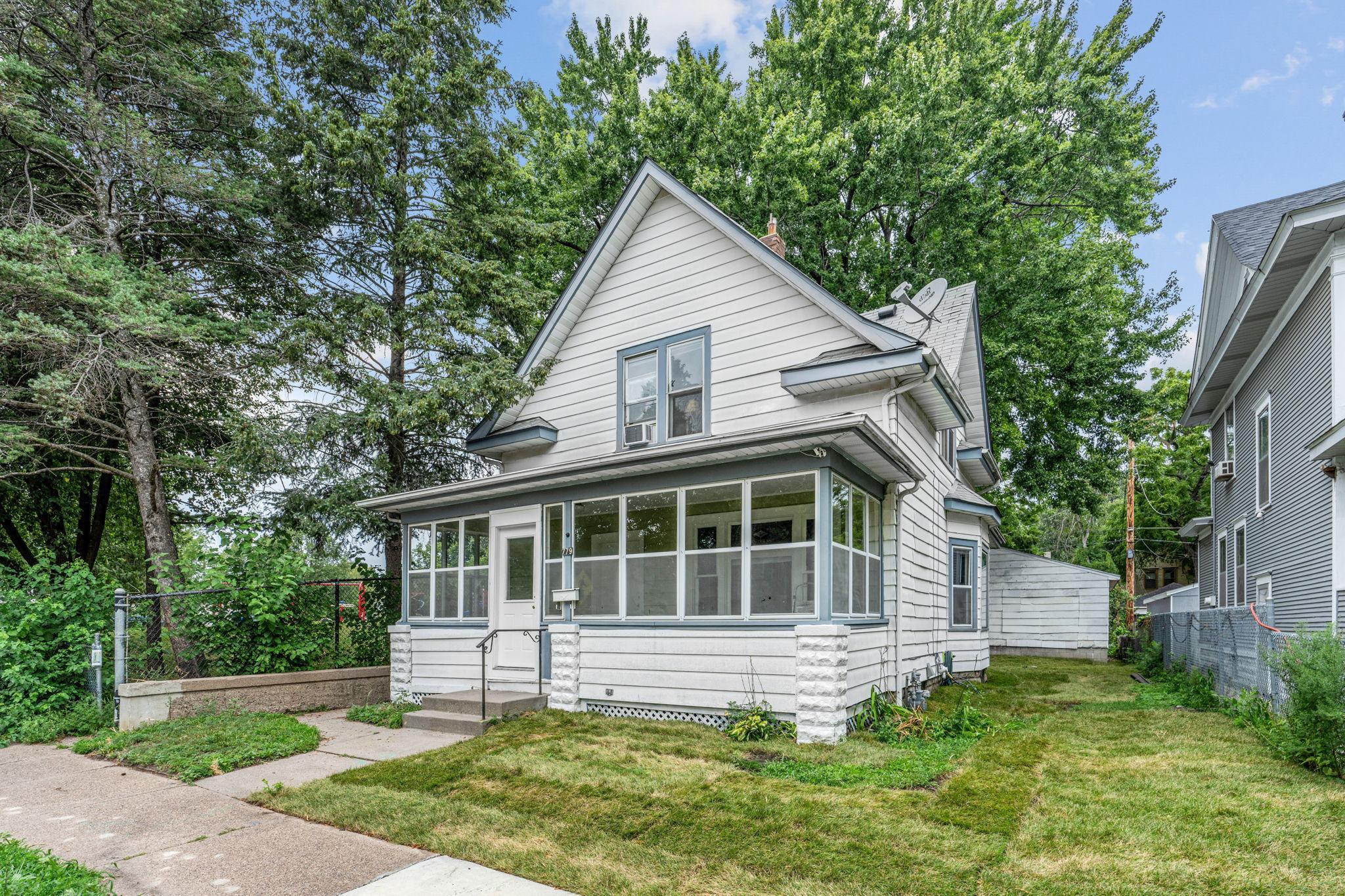 779 Thomas Avenue
