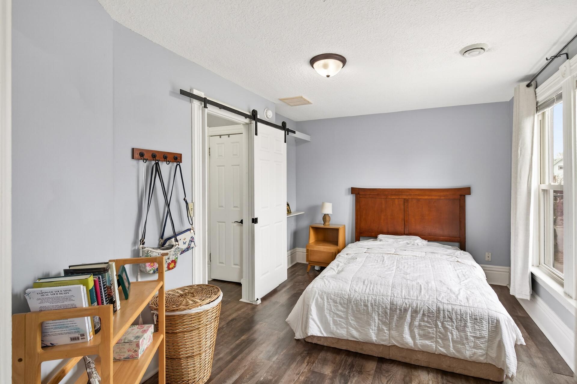 823 Hardenbergh Place