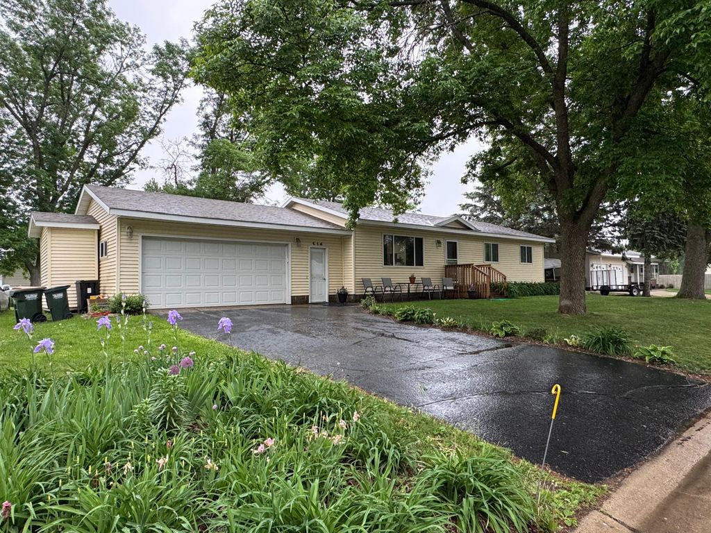 Photo of 516 Nelson Avenue, Belgrade, MN 56312 (MLS # 7083947)
