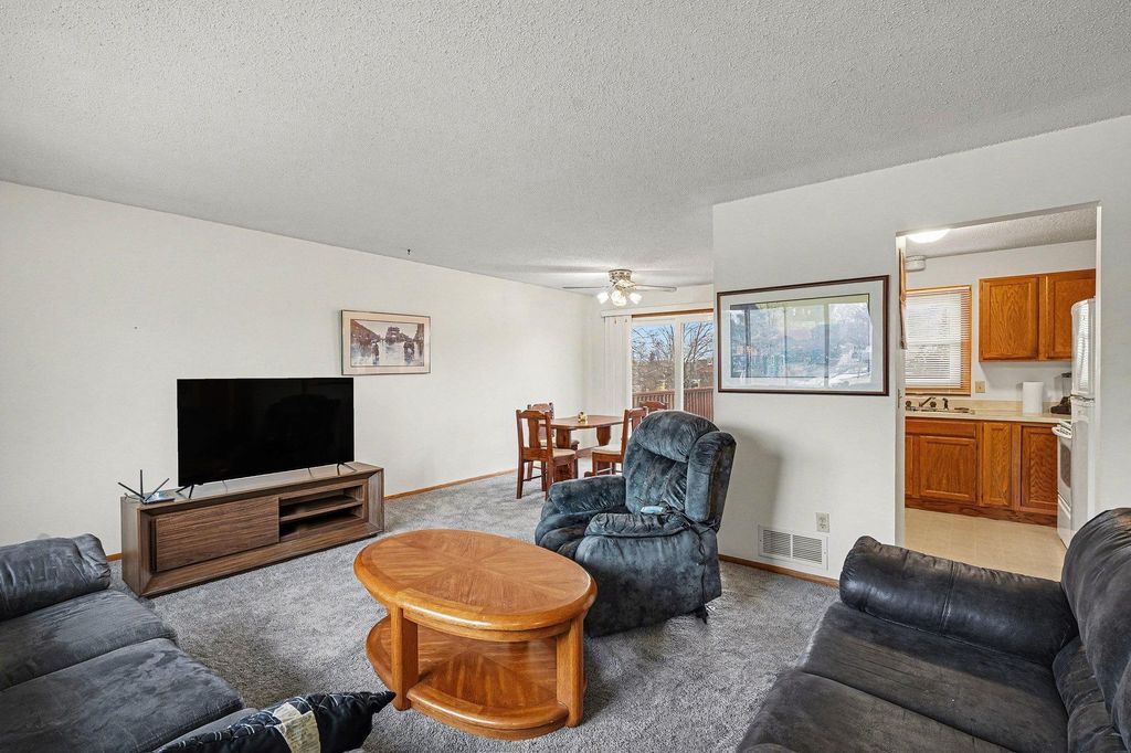 Photo of 10216 Erskin Street NE, Circle Pines, MN 55014 (MLS # 7023166)