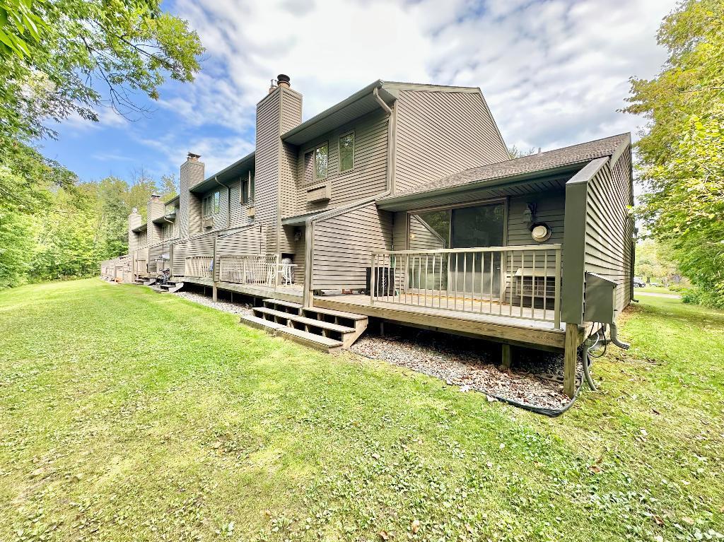 383 Quadna Mountain Road 0
