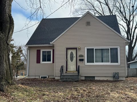 415 Mckinley Avenue North Mankato MN 56003