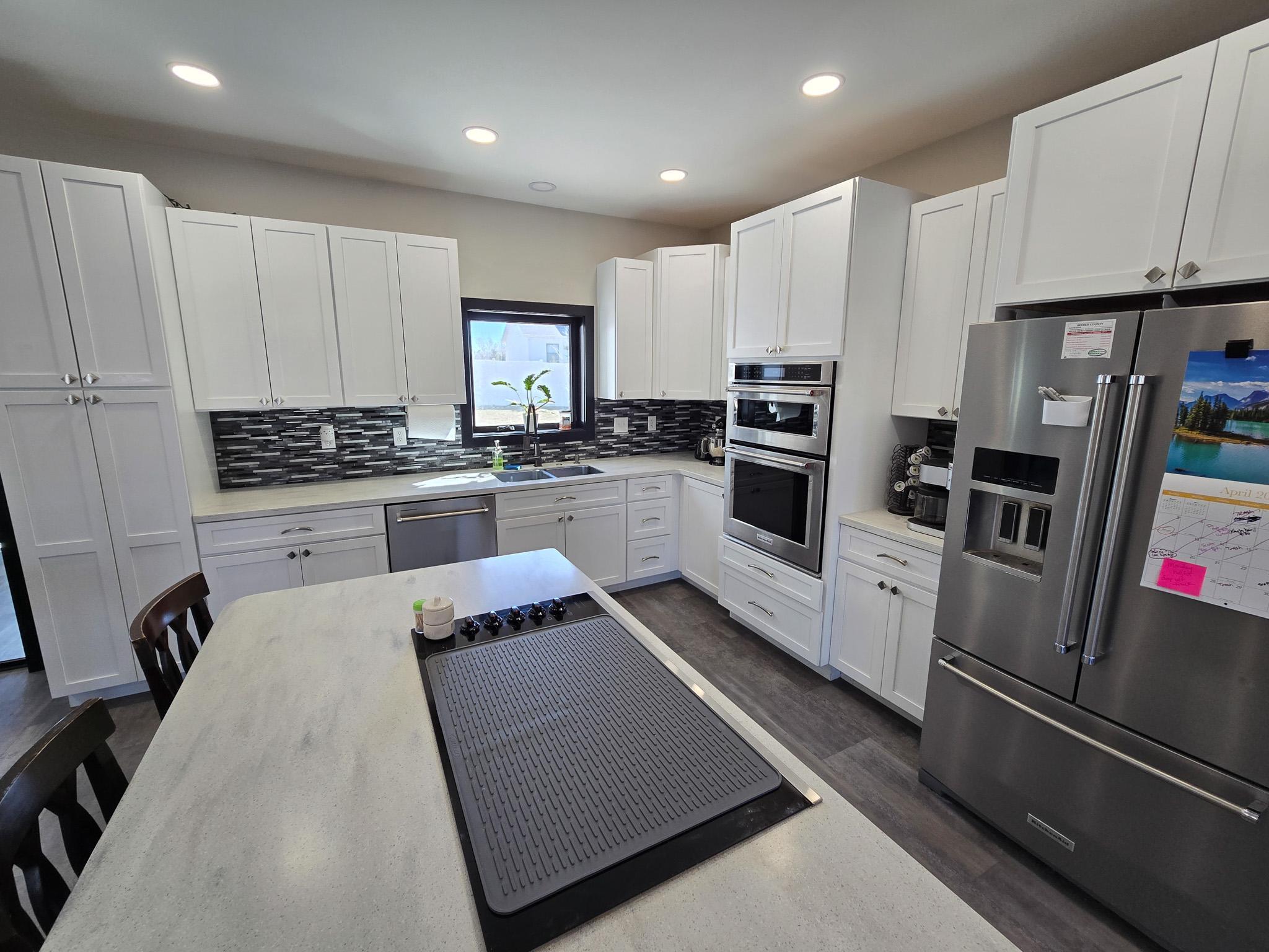 784 Lake Forest Circle