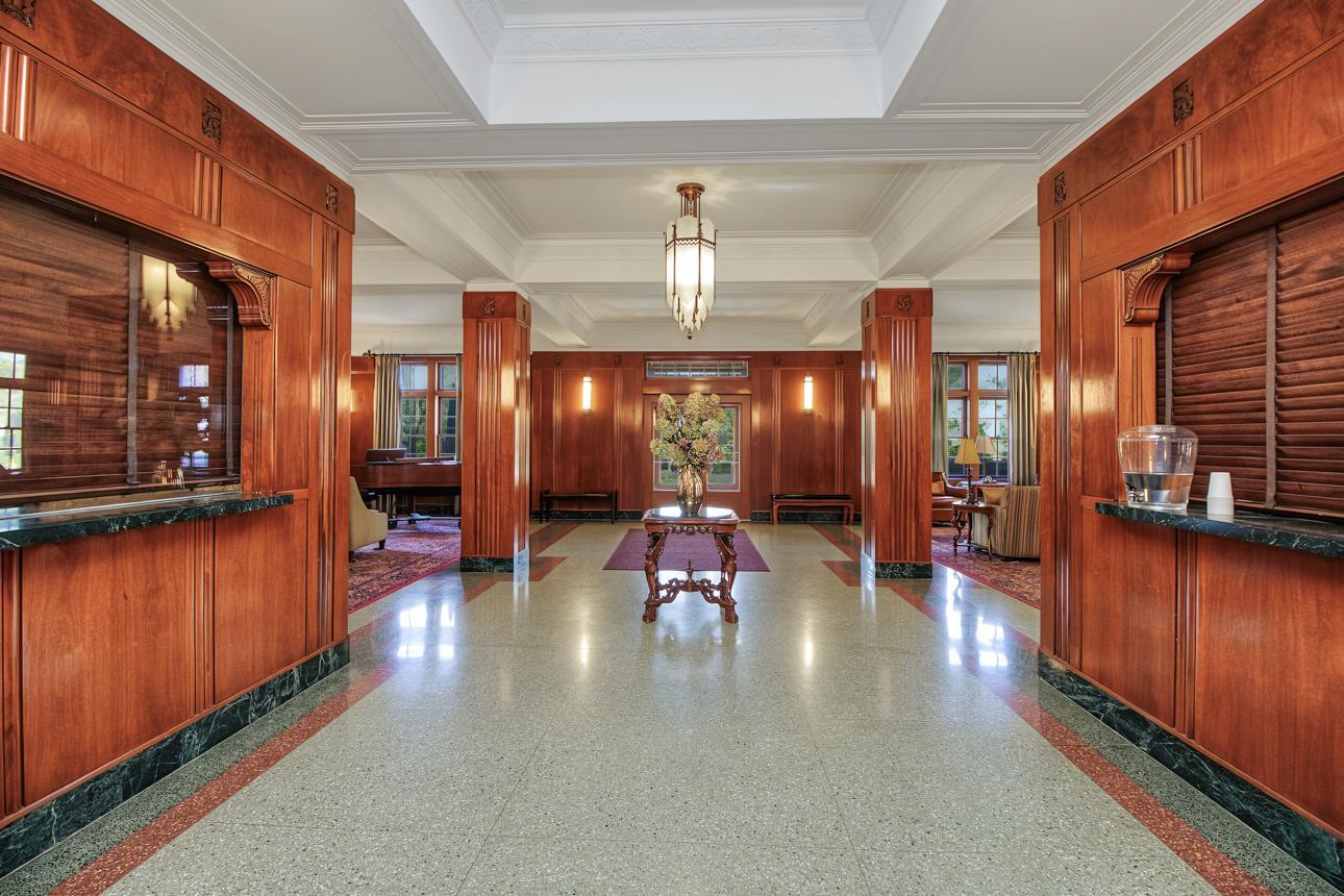 2615 Park Avenue 307