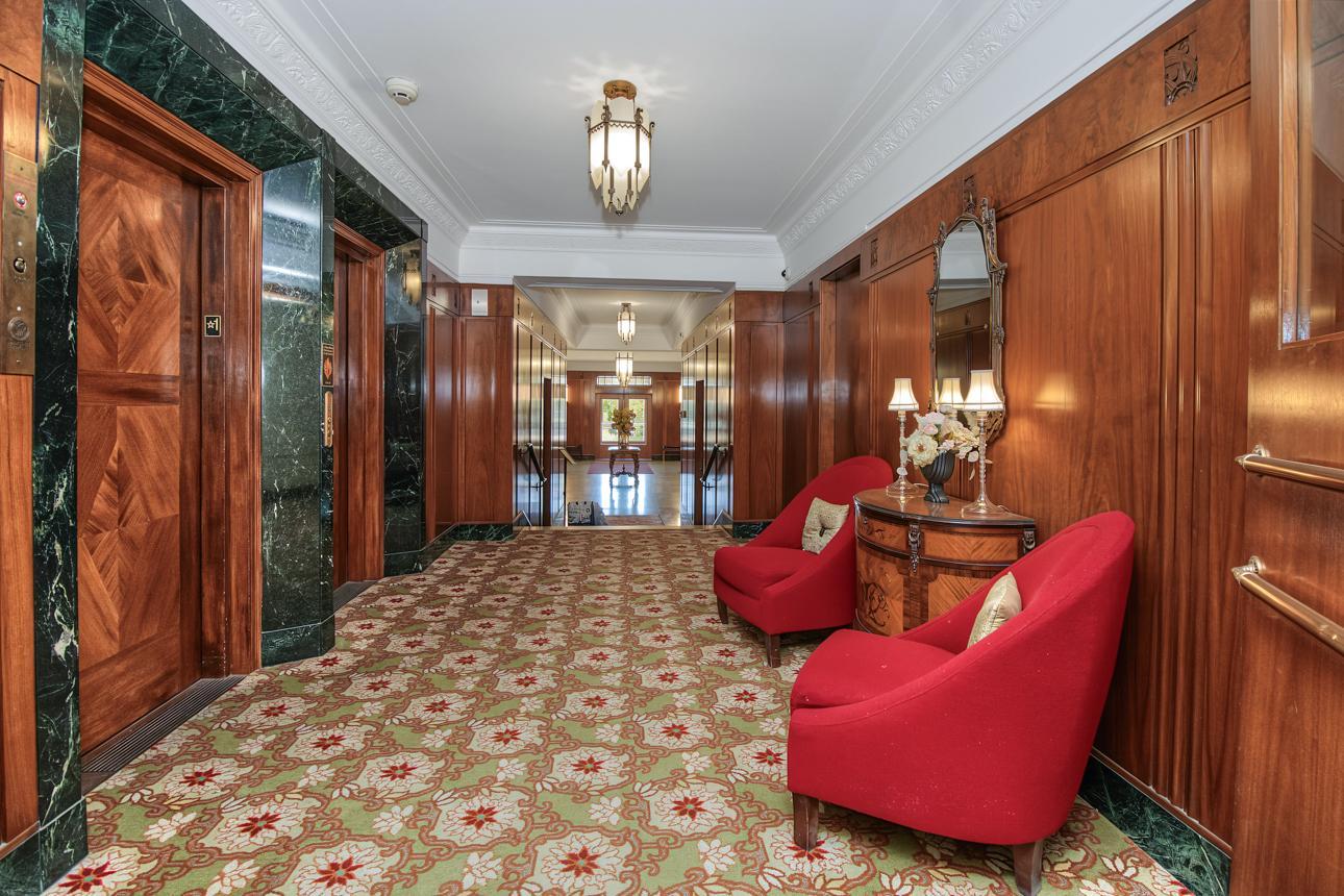 2615 Park Avenue 307