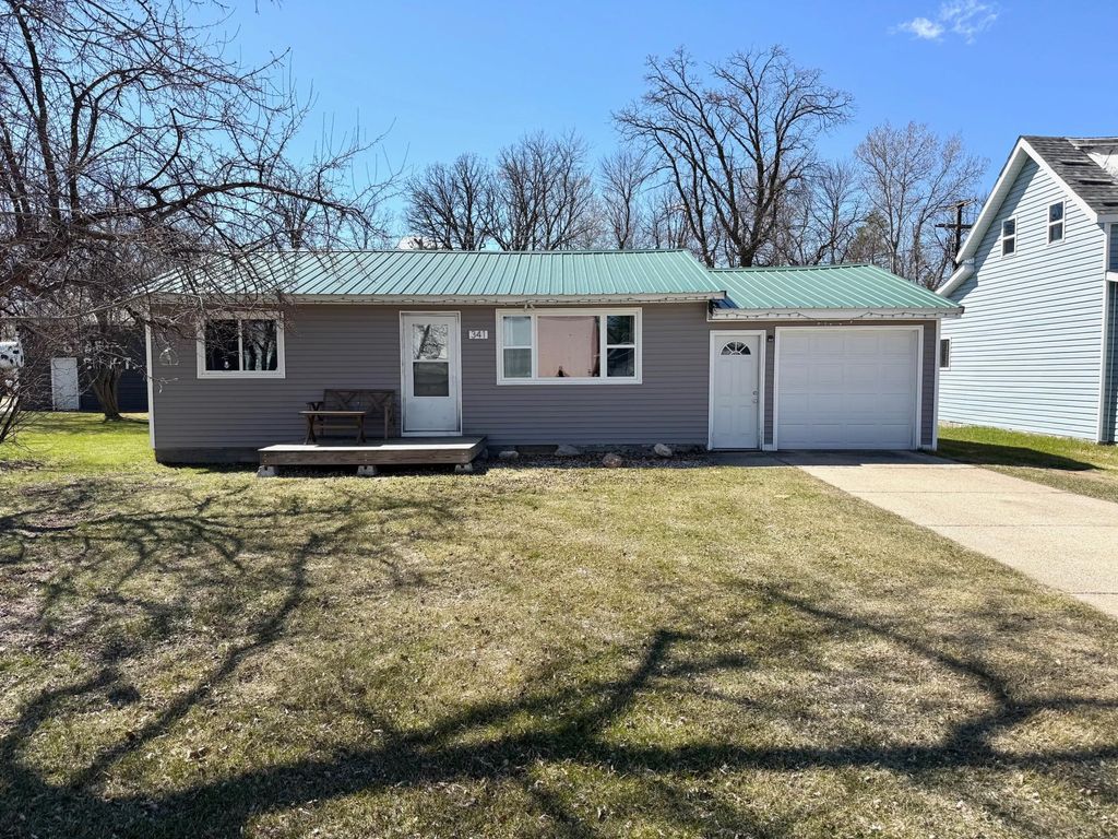 Photo of 341 4th Street N, Greenbush, MN 56726 (MLS # 7067759)