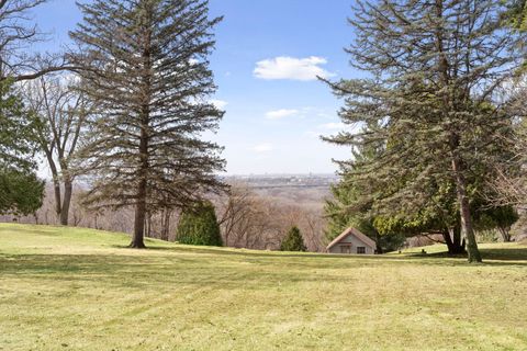 1835 Hunter Lane Mendota Heights MN 55118