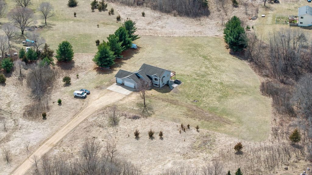 Photo of 891 170th Avenue, New Richmond, WI 54017 (MLS # 7035526)