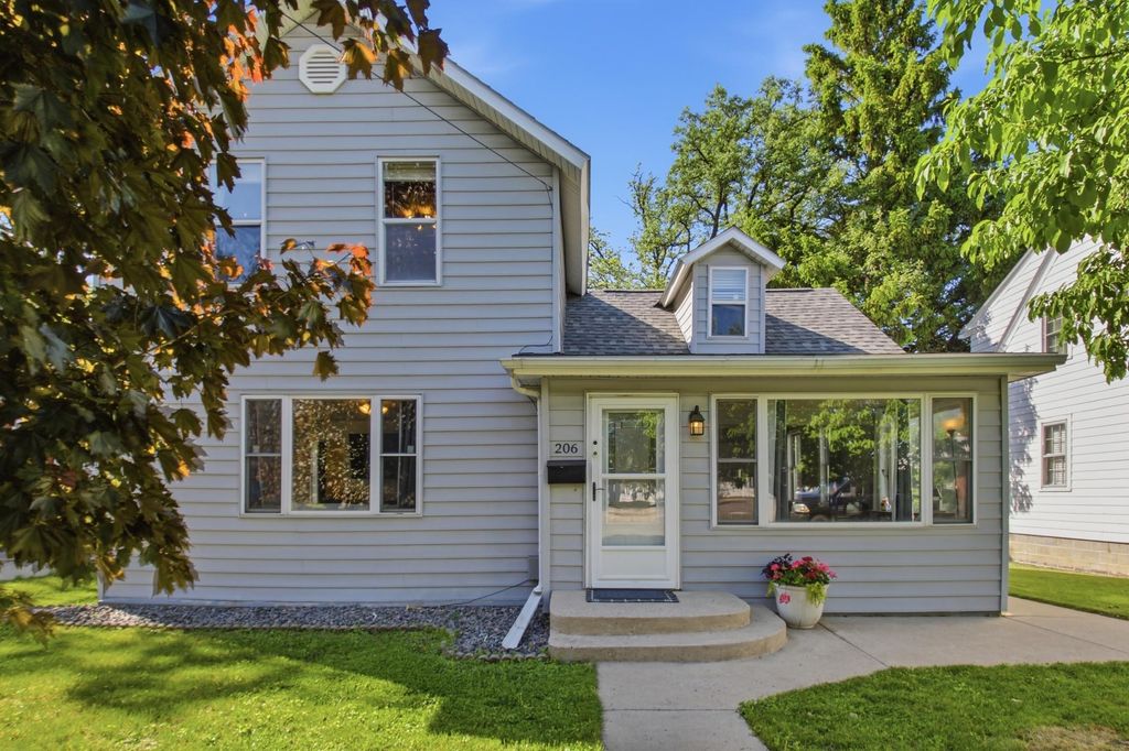 Photo of 206 River Street, Paynesville, MN 56362 (MLS # 7081350)