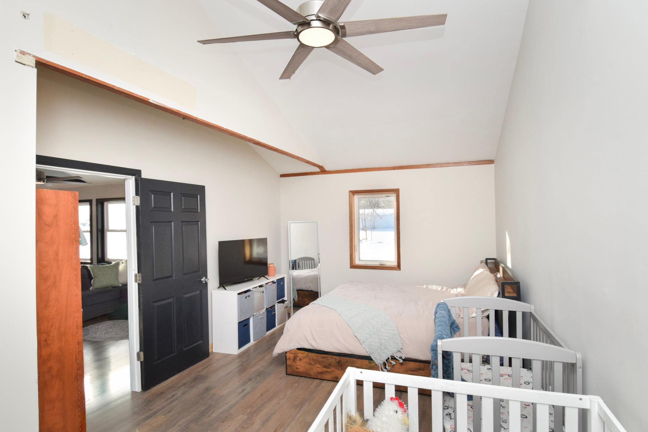 285 Pokegama Avenue W