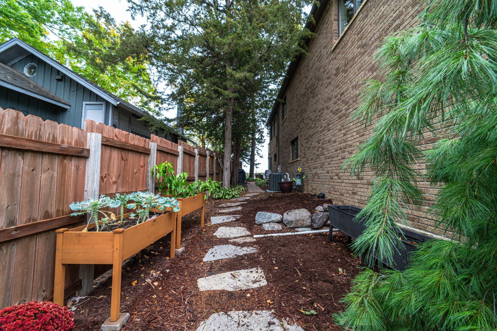 5116 Tuxedo Boulevard