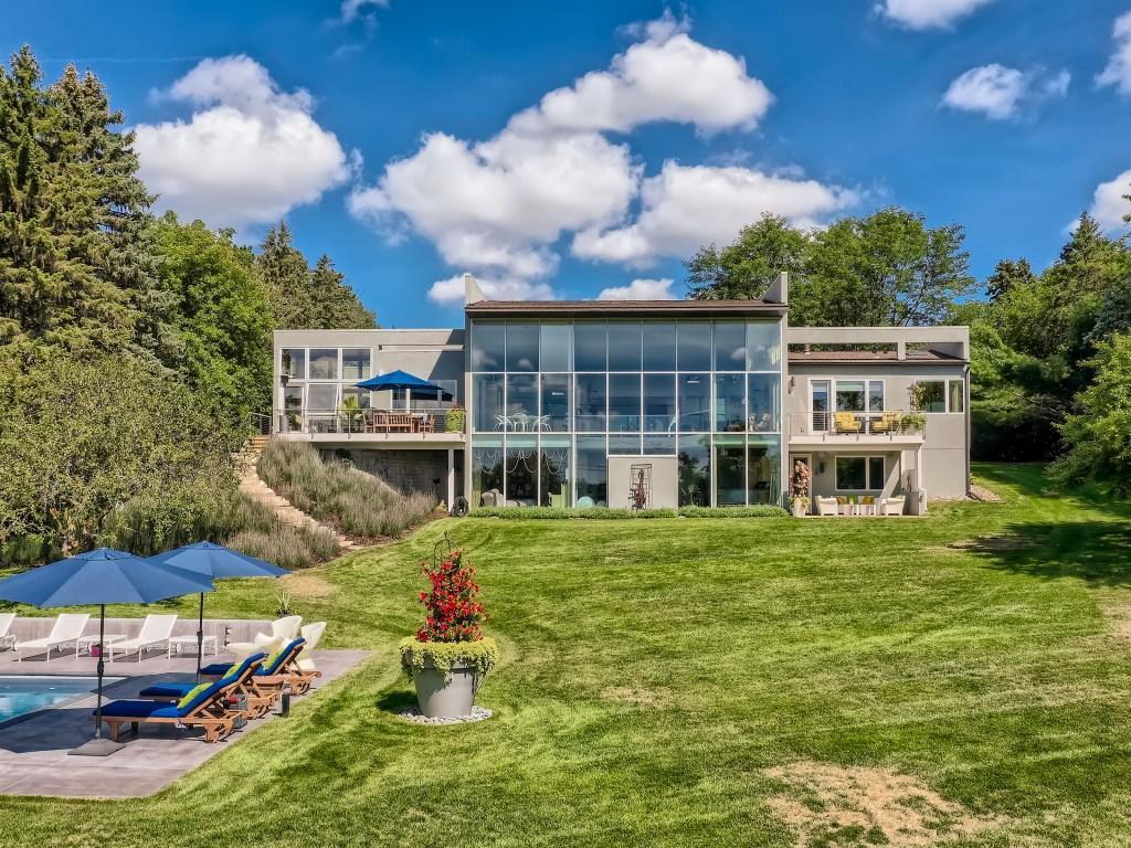 Sunfish Lake, Minnesota, 55118, United States, 3 Bedrooms Bedrooms, ,4 BathroomsBathrooms,Residential,Active,2026027